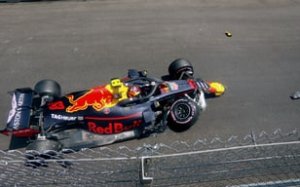 Formula 1 Drive to Survive 1. Sezon 3. Bölüm İzle – Türkçe Dublaj İzle