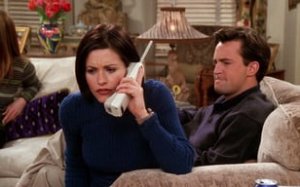 Friends 4. Sezon 17. Bölüm İzle – Türkçe Dublaj İzle