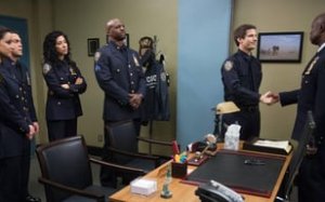 Brooklyn Nine-Nine 1. Sezon 22. Bölüm İzle – Türkçe Dublaj İzle