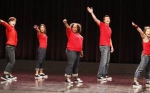 Glee 1. Sezon 1. Bölüm İzle – Türkçe Dublaj İzle