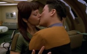 Star Trek: Voyager 5. Sezon 17. Bölüm İzle – Türkçe Dublaj İzle