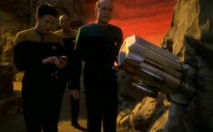 Star Trek: Voyager 5. Sezon 25. Bölüm İzle – Türkçe Dublaj İzle