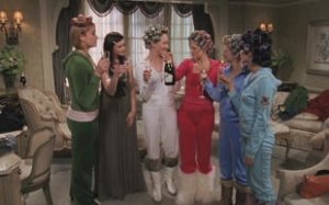 Gilmore Girls 6. Sezon 16. Bölüm İzle – Türkçe Dublaj İzle